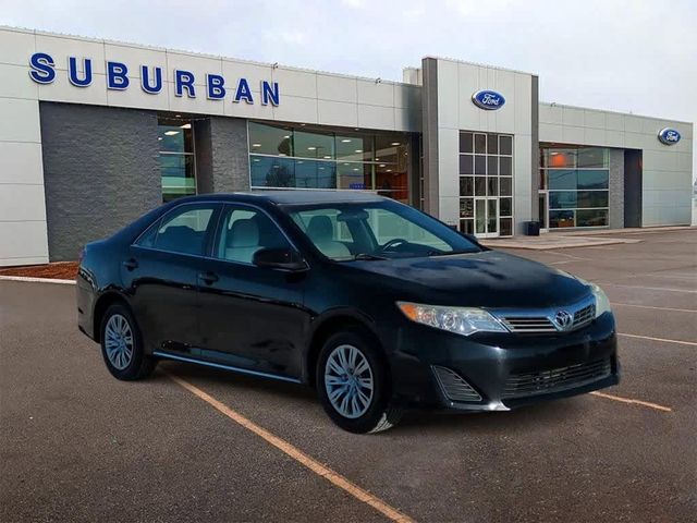 2013 Toyota Camry LE