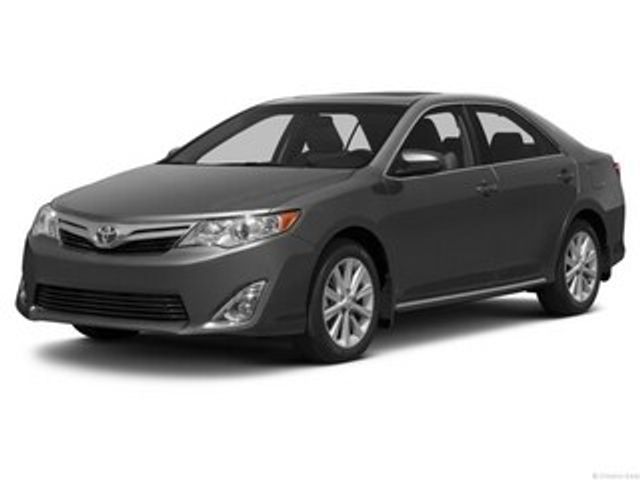 2013 Toyota Camry LE