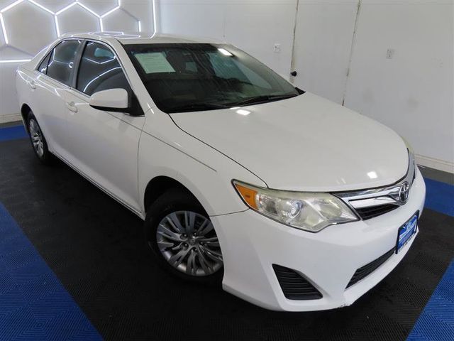 2013 Toyota Camry LE