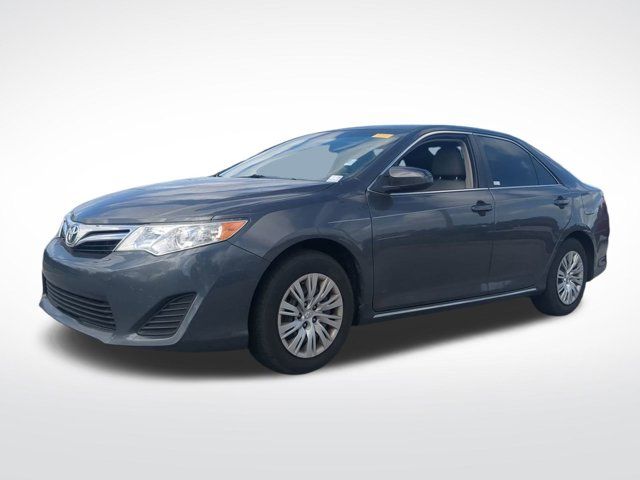 2013 Toyota Camry LE