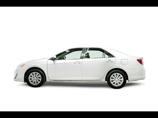 2013 Toyota Camry LE