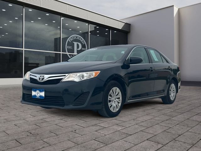 2013 Toyota Camry LE