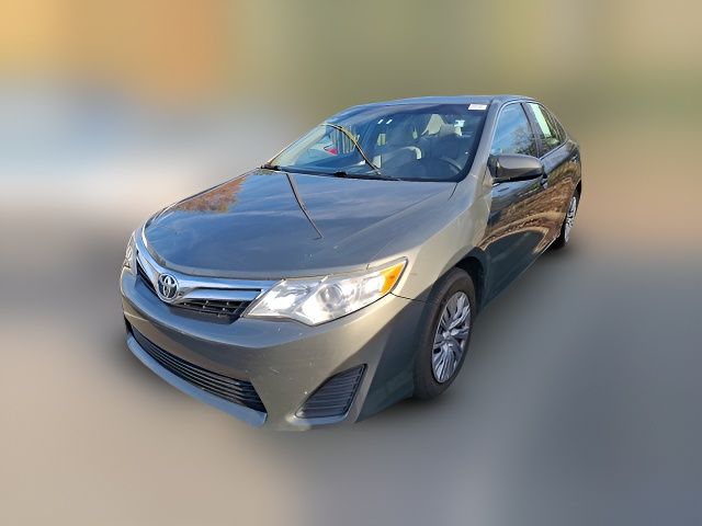 2013 Toyota Camry LE