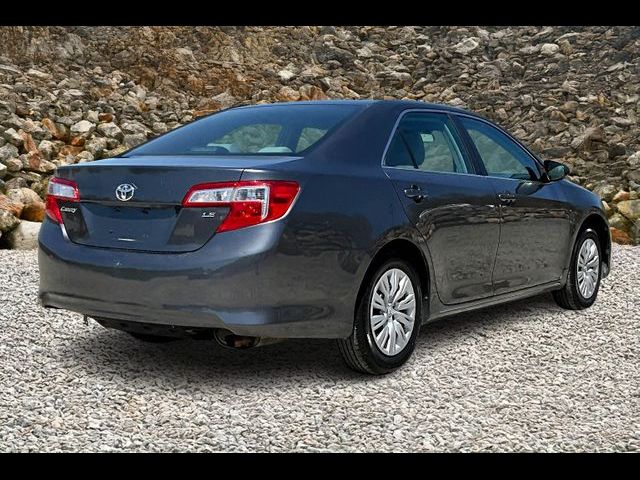 2013 Toyota Camry LE