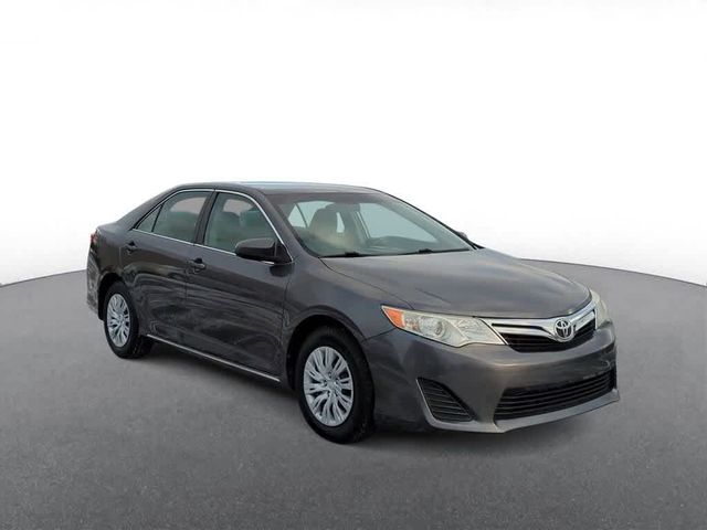 2013 Toyota Camry LE