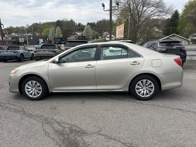 2013 Toyota Camry LE