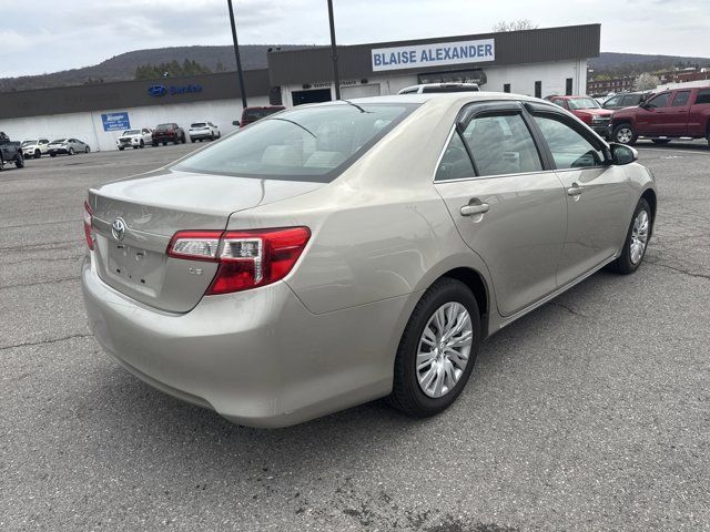2013 Toyota Camry LE