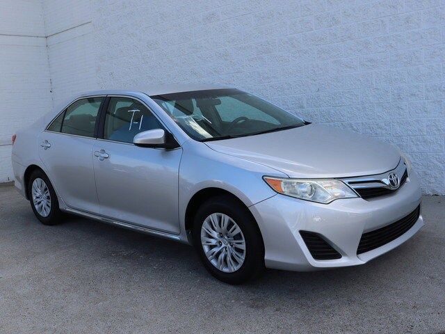 2013 Toyota Camry LE