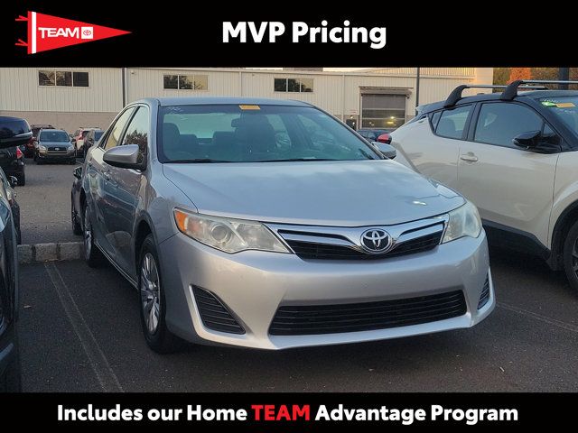 2013 Toyota Camry LE