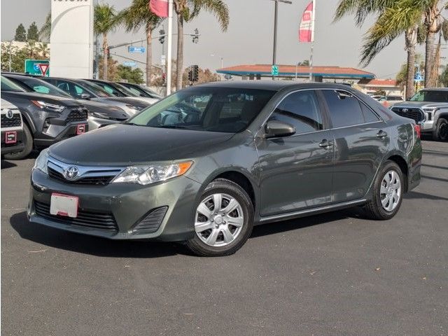 2013 Toyota Camry LE