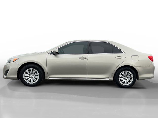 2013 Toyota Camry LE