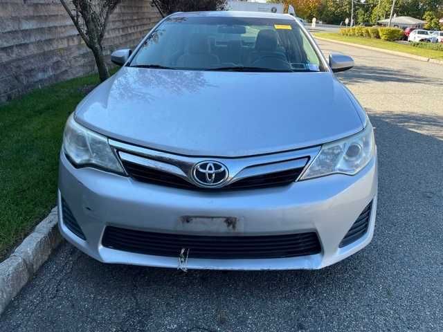 2013 Toyota Camry LE