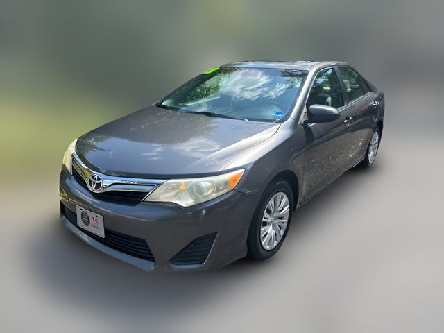 2013 Toyota Camry LE