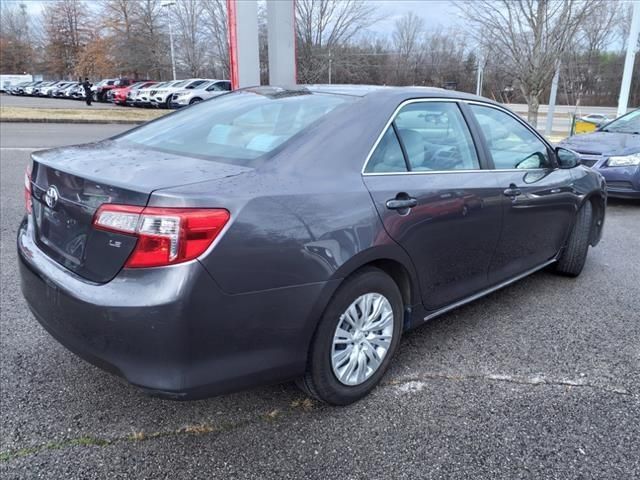 2013 Toyota Camry LE