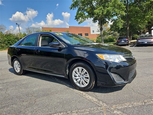 2013 Toyota Camry LE