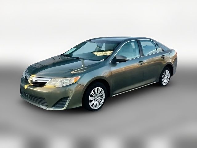 2013 Toyota Camry LE