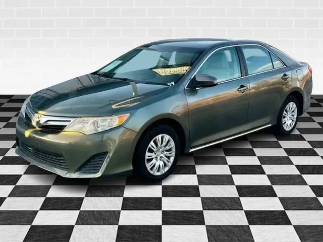 2013 Toyota Camry LE