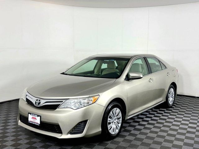 2013 Toyota Camry LE