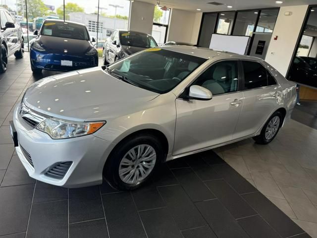 2013 Toyota Camry LE