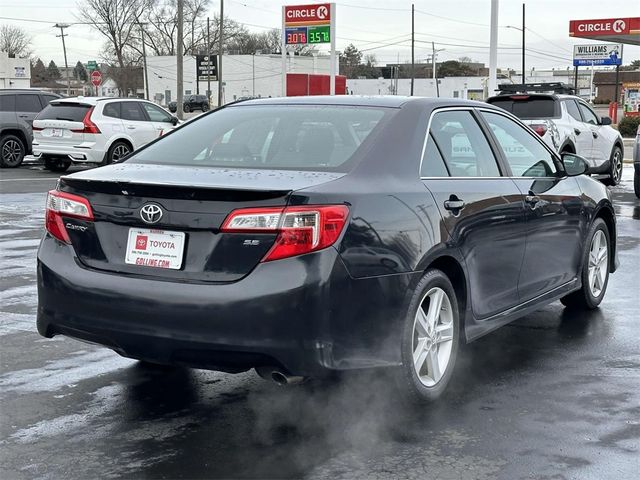 2013 Toyota Camry SE