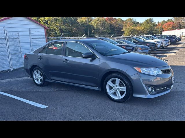 2013 Toyota Camry SE