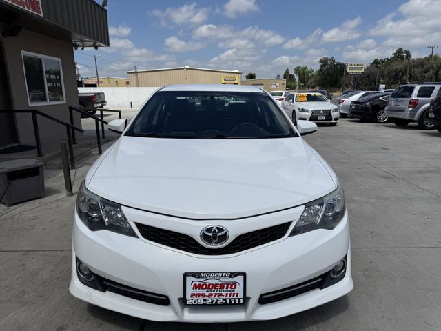2013 Toyota Camry SE