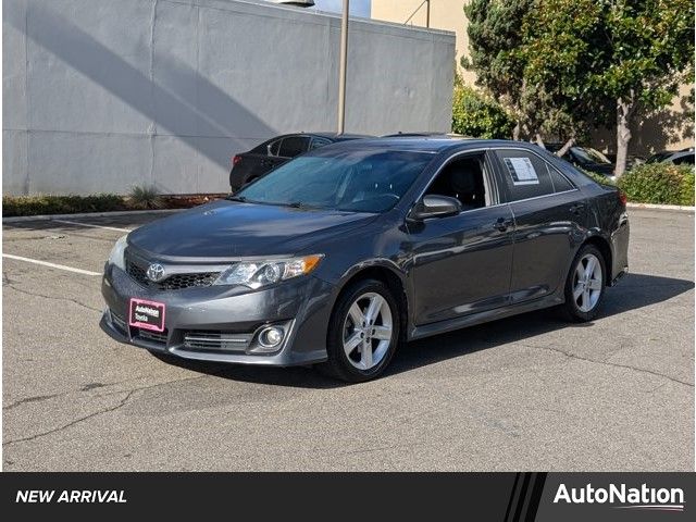 2013 Toyota Camry SE