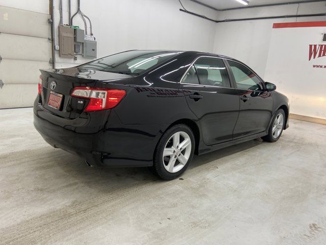 2013 Toyota Camry SE