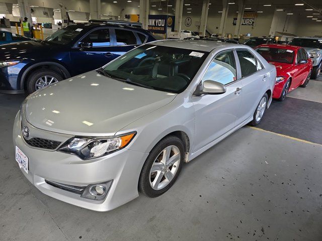 2013 Toyota Camry SE