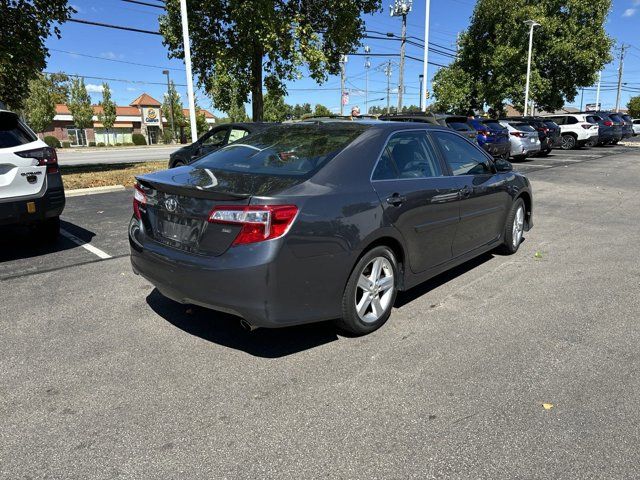 2013 Toyota Camry SE