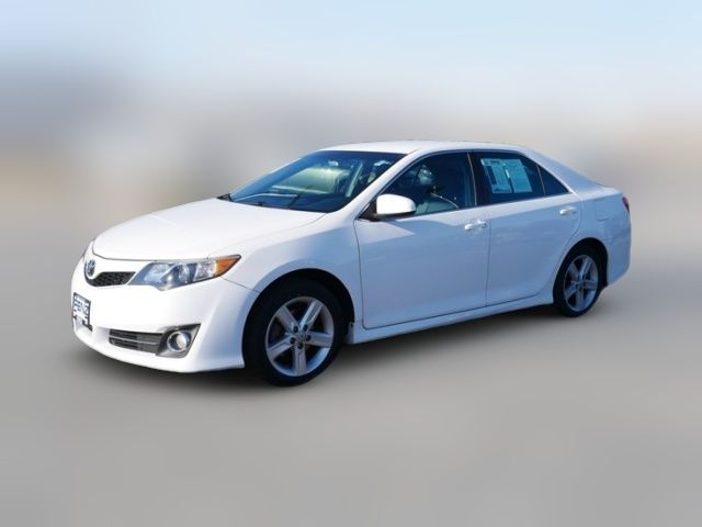 2013 Toyota Camry SE