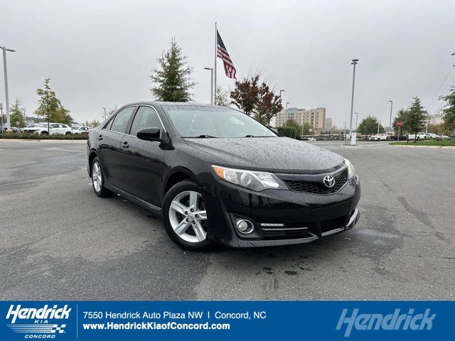 2013 Toyota Camry SE