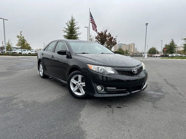 2013 Toyota Camry SE