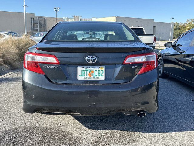 2013 Toyota Camry SE