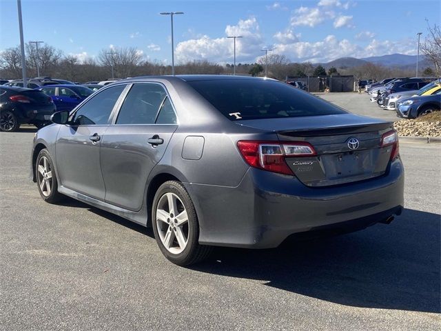 2013 Toyota Camry SE