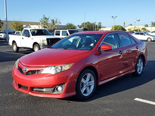 2013 Toyota Camry SE