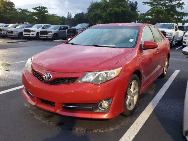 2013 Toyota Camry SE