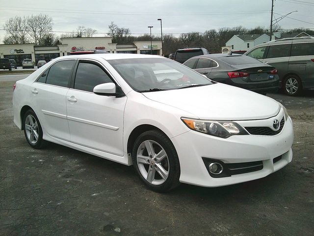 2013 Toyota Camry SE