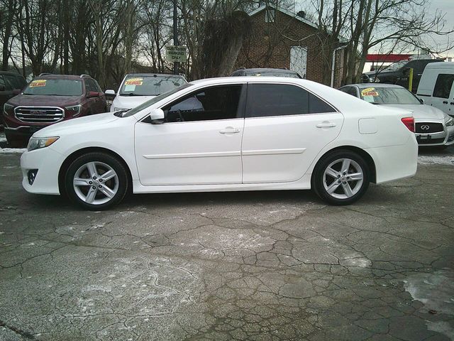 2013 Toyota Camry SE