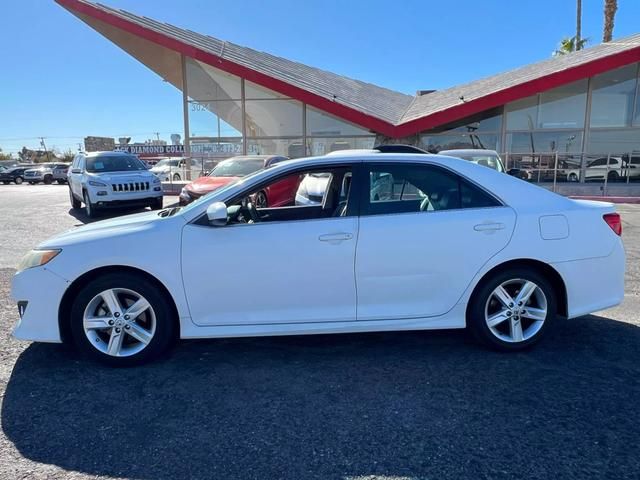 2013 Toyota Camry SE