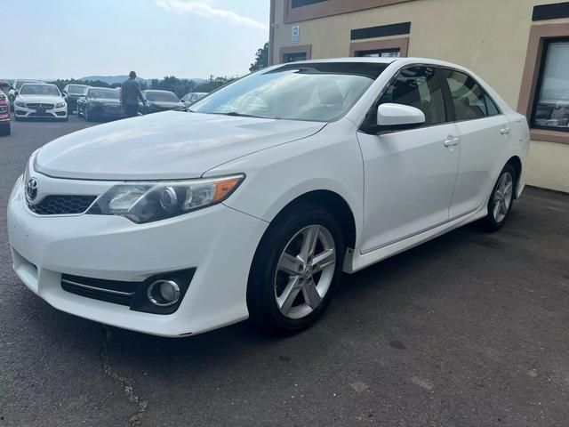 2013 Toyota Camry SE