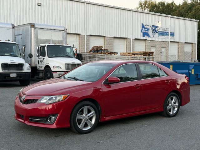 2013 Toyota Camry SE