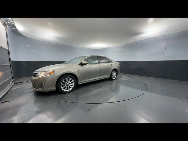 2013 Toyota Camry Hybrid XLE