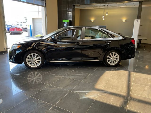 2013 Toyota Camry Hybrid LE