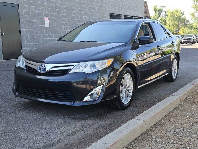 2013 Toyota Camry Hybrid XLE