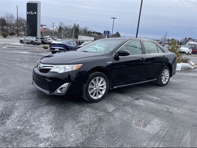 2013 Toyota Camry Hybrid XLE