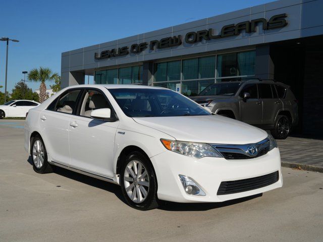 2013 Toyota Camry Hybrid XLE