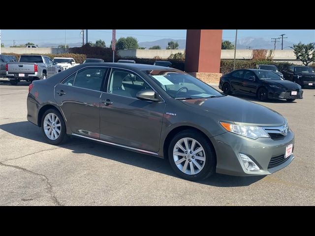 2013 Toyota Camry Hybrid XLE