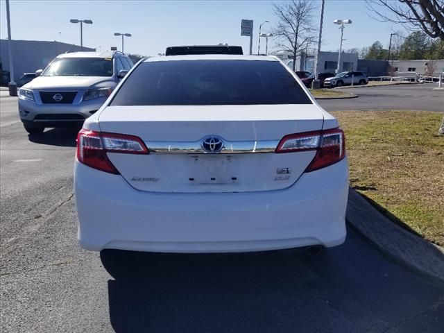 2013 Toyota Camry Hybrid XLE