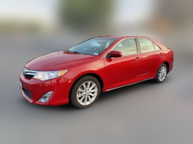 2013 Toyota Camry Hybrid XLE